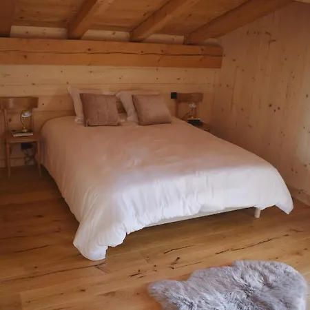 Chez Nonna - Demi-chalet A La Montagne Apartamento
